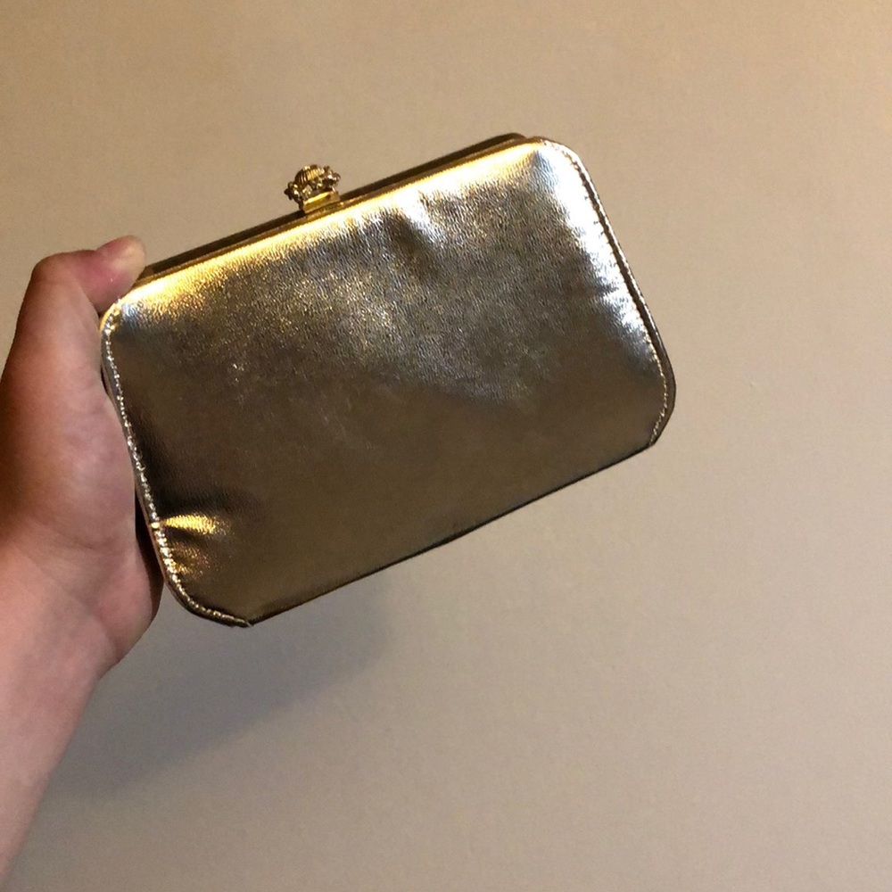 Vintage 50’s/60’s clasp golden purse